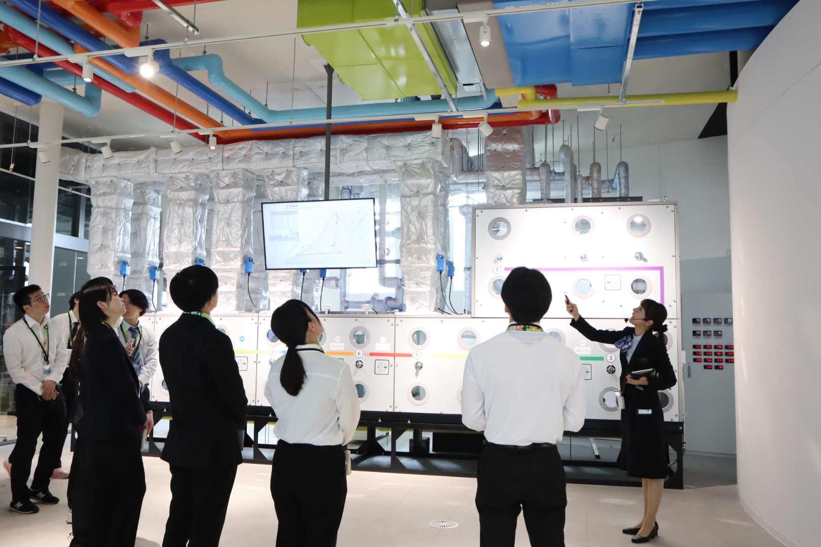 設備業者の方々へ向けたショールームの見学会を実施いたしました